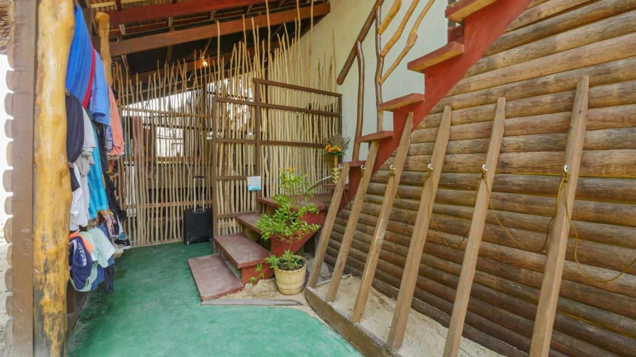 White Banana Beach Club ゼネラル・ルナ エクステリア 写真