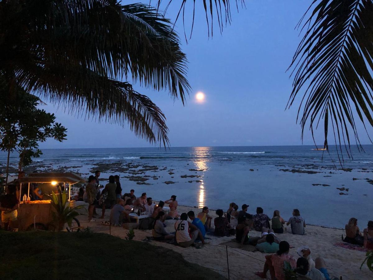 White Banana Beach Club ゼネラル・ルナ エクステリア 写真